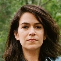 Abbi Jacobson Nue
