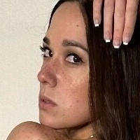 Alana Araya Nue