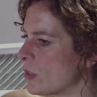 Alex Polizzi Nue