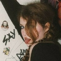 alvrmur Nue