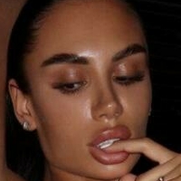 ALYONA Chernovol Nue