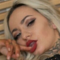 Ana Stanskovsky Nue