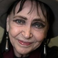 Anna Karina Nue