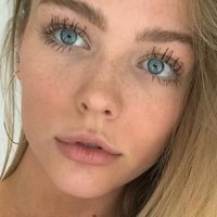 Annika Boron Nue