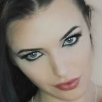 Antonia Jay King Nue