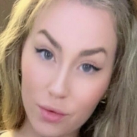 Ashtyn Joslyn Nue