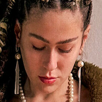 ayshamadson Nue