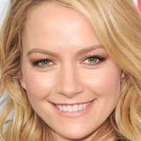 Becki Newton Nue