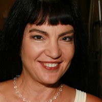 Brinke Stevens Nue