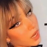 Camilla Mesquita Nue