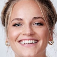 Carina Koller Nue