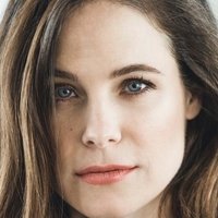Caroline Dhavernas Nue