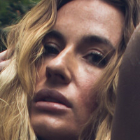 Chloe Maddin Nue