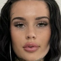 Coco Blake Nue