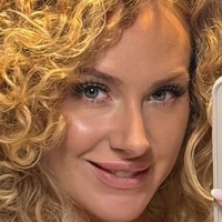 curly.girl.2 Nue