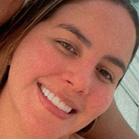 Dakenza Gonzalez Nue