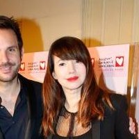 Delphine MacCarty Nue