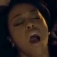 DomiNque Perry Nue