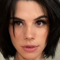 ellathrasher Nue
