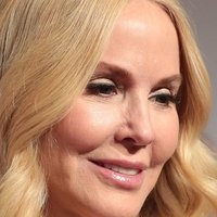 Eloise DeJoria Nue