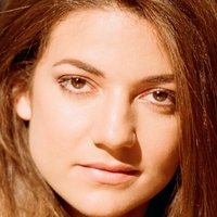 Esther Garrel Nue