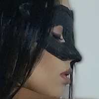 Feiticeira Nue