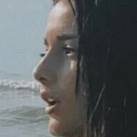 Fiona Duraku Nue
