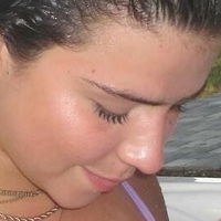 Halle Pitman Nue