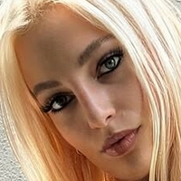 helenakingsoul Nue
