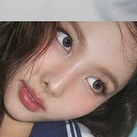 I’m Nayeon Nue
