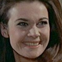Imogen Hassall Nue
