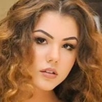 Ingrid Spada Nue
