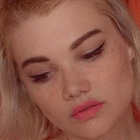 Isabel Hendrix Nue
