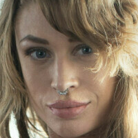 Jessica King Nue
