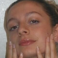 Julia Dicesare Nue