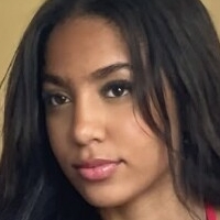 Julia Onyx Nue