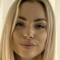 Julia Schwab Nue