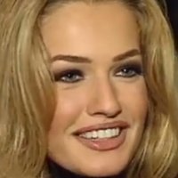 Karen Mulder Nue
