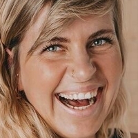 Kim Zeidler Nue