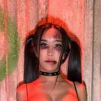 Ladyboy Memie Nue