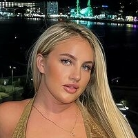 LAURA GOLD Nue