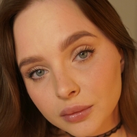 Lila Thrils Nue