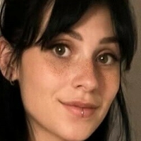 Lizzyrubin Nue