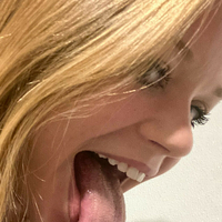 longtonguekate2.0 Nue