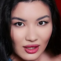 lorileen Nue
