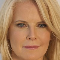 Maeve Quinlan Nue