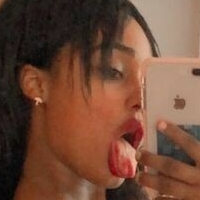 Mamiyoa_oficial Nue