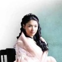 Maria Clara Nue