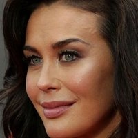 Megan Gale Nue