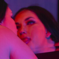 milahromanov Nue